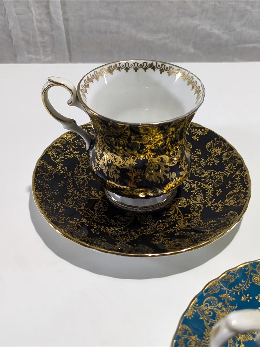 Elizabethan Fine Bone China shades pre